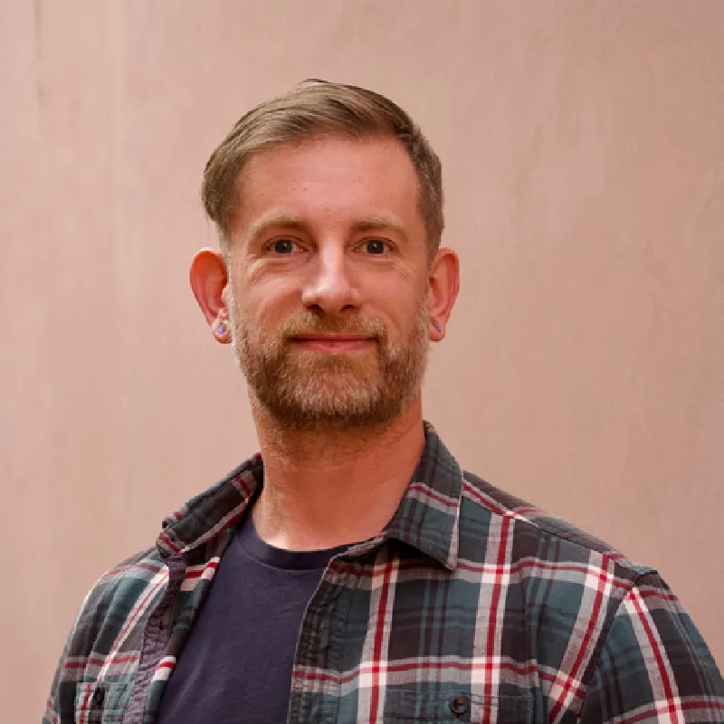 Portrait of Hadley Wickham, Chief Scientist at Posit, and keynote speaker at EARL 2024