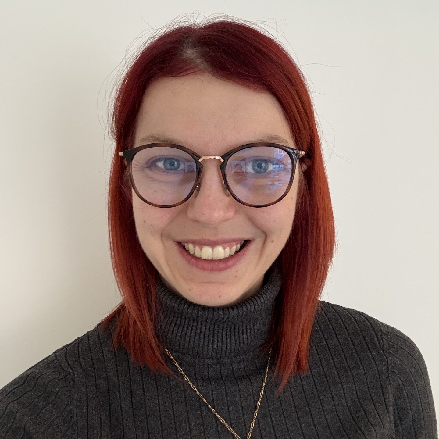 Dr Alison Telford